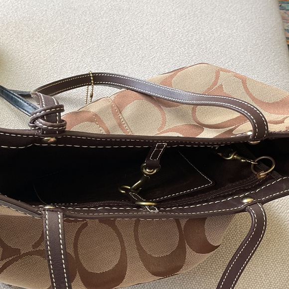 Coach Brown Signature Tote Bag - Picture 9 of 16